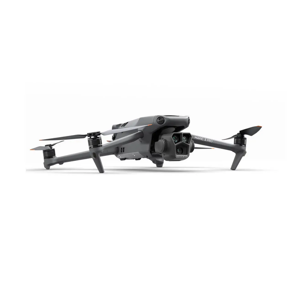 Квадрокоптер DJI Mavic 3 Pro Fly More Combo with DJI RC (CP.MA.00000660.01) 101922 фото